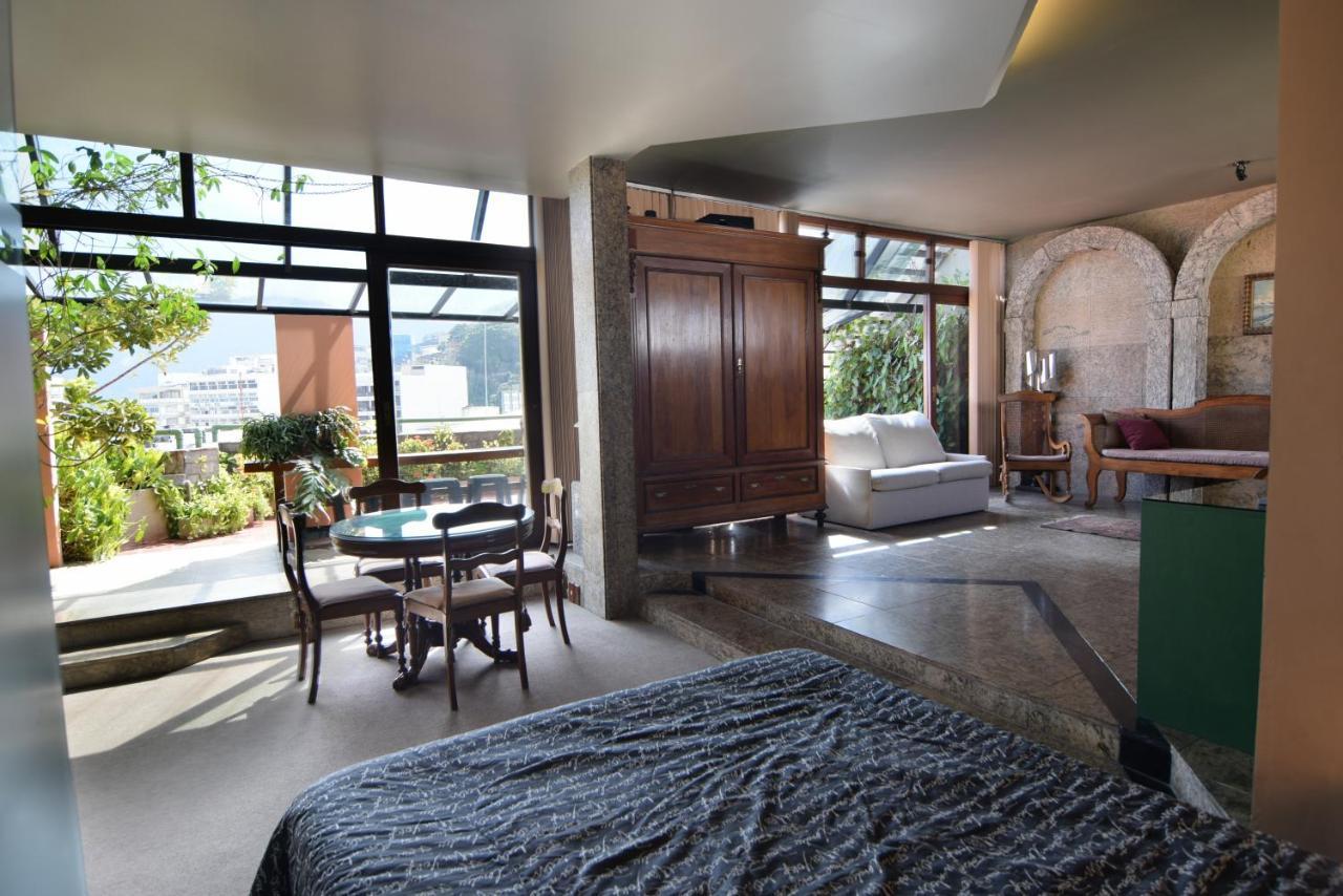 Ipanema's Beautiful Penthouse Apartment Rio de Janeiro